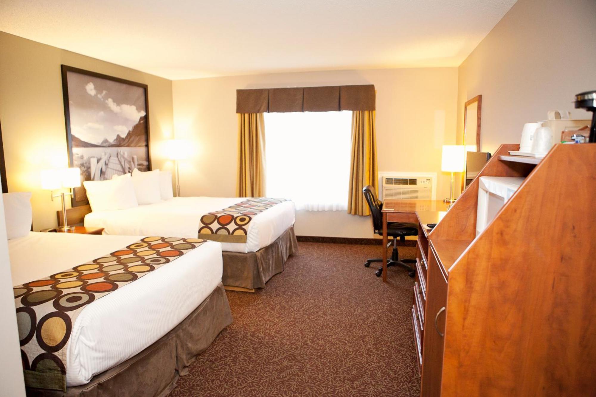 Super 8 By Wyndham Cochrane Hotell Eksteriør bilde